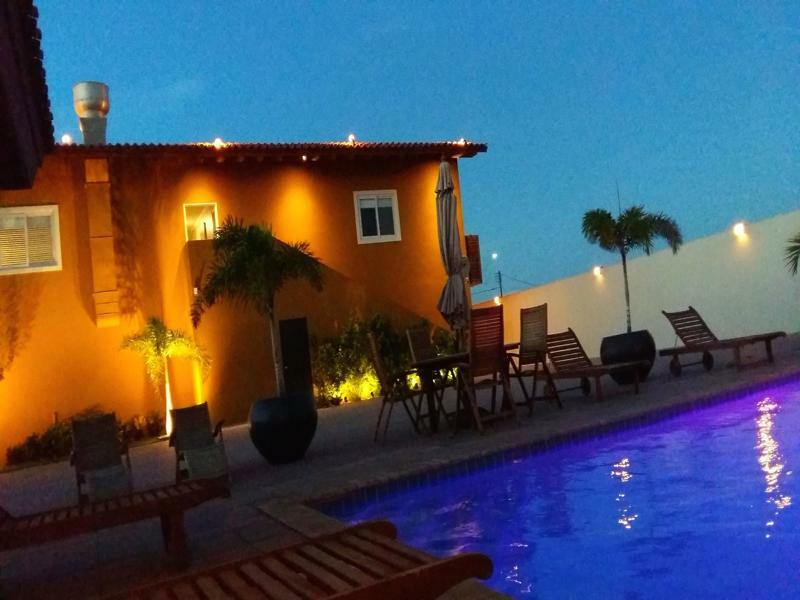 Dorado Eagle Beach Hotel Oranjestad Exteriör bild