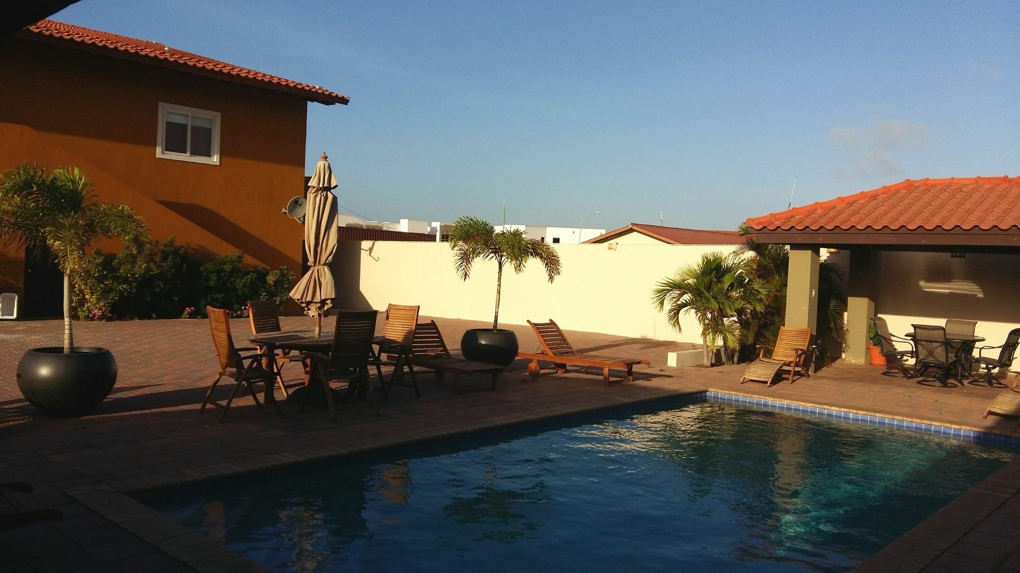 Dorado Eagle Beach Hotel Oranjestad Exteriör bild
